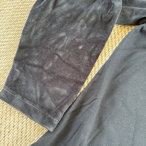 Women’s XL  Quacker Factory Long Sleeve Blouse Rhinestones Velvet Black - Picture 3 of 4